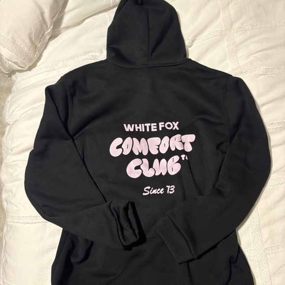 White Fox Inspired “Comfort Club” Hoodie — Size M — Brand New - Picture 2 of 2